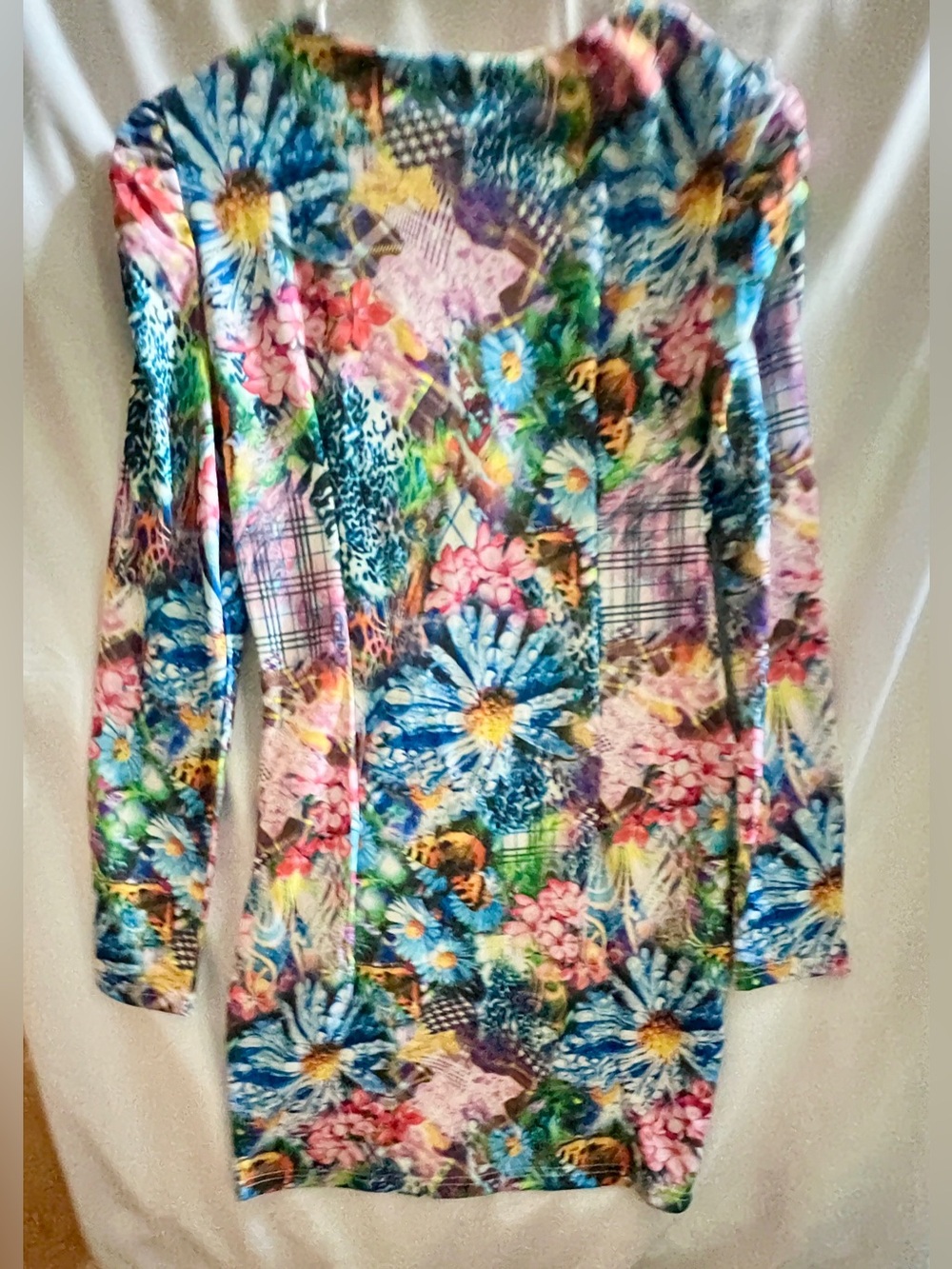 Floral Mesh Dress Long Sleeve Ruched Rhinestone Accent V-Neck Midi Bodycon